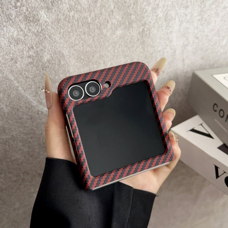 Tok Samsung Galaxy Z Flip 7 Fe Mágneses Szénszálas Textúra